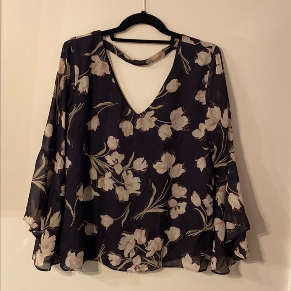 Women’s Blouse